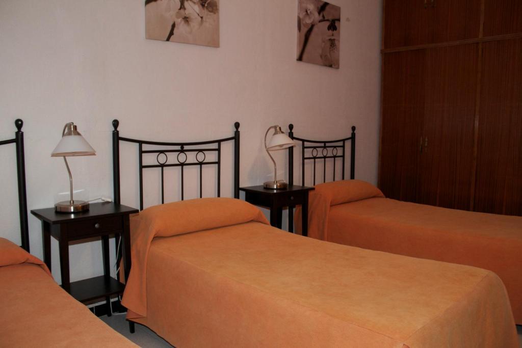 Pension Catedral Seville Room photo